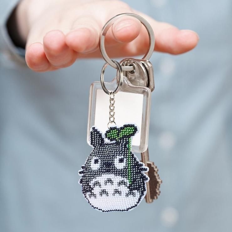 Bead Embroidery Keychain - Chinchilla