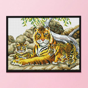 Animals Cotton Thread Cross Stitch Printed DIY Embroidery 11CT Stamp  0677