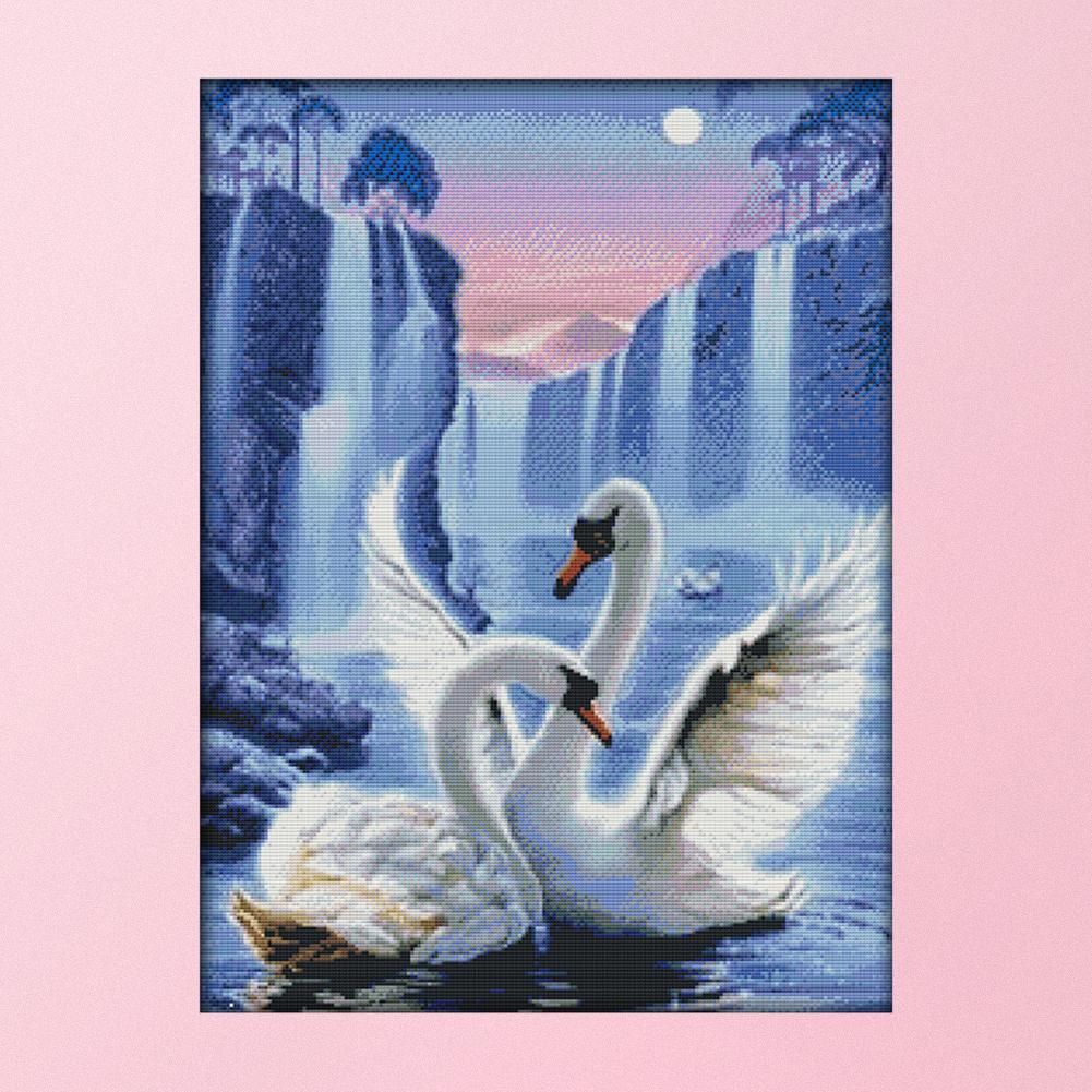 Animal Cross Stitch Embroidery 14CT Stamped Needlework  Swan Love D357