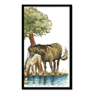 14CT Stamped Cross Stitch Kits DIY Cotton Thread Needlework  D909 Horse