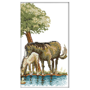 14CT Stamped Cross Stitch Kits DIY Cotton Thread Needlework  D909 Horse